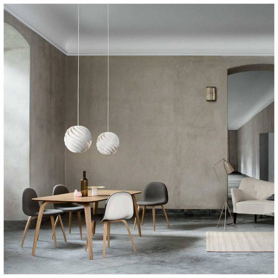 Image 1 of Tavolo da pranzo Gubi rettangolare impiallacciato in rovere 200 cm