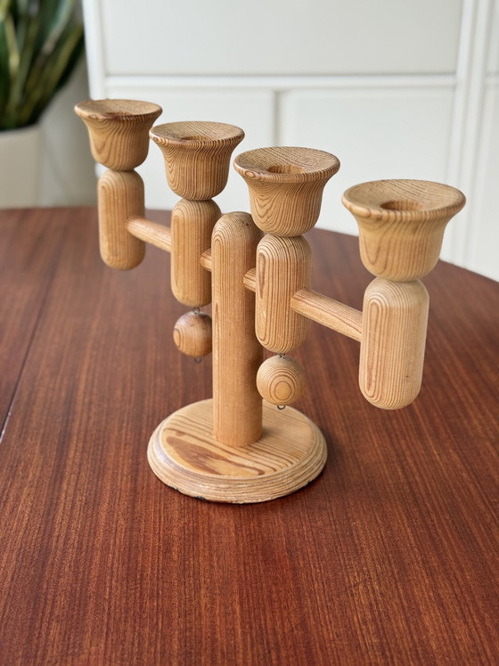 Image 1 of Vintage Aarikka Finland houten kandelaar - zeldzaam Scandinavisch design