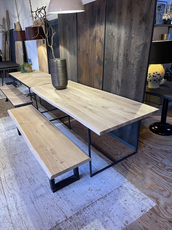 Image 1 of Tree trunk dining table + tree trunk bench oak