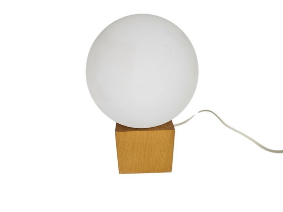 Image 1 of Massive - model 12620/01 - tafellamp - hout - opaline - 3e kwart 20e eeuw 