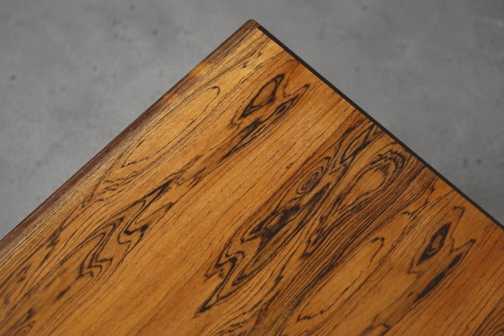 Image 1 of Midden-eeuwse Deense moderne palissander salontafel Capella van Illum Wikkelsø voor Niels Eilersen, jaren 60