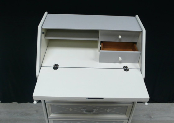 Image 1 of Piccola segretaria vintage stile antico shabby grigio chiaro + bianco, 3 cassetti