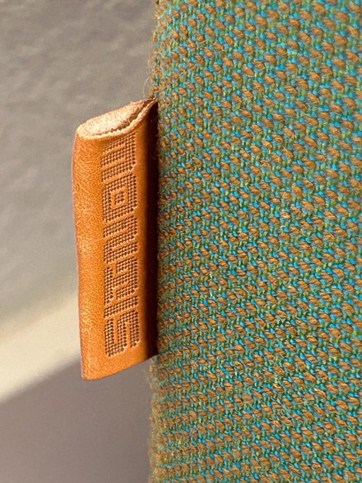 Canapé 4 places Montis Axel – Tissu : Kvadrat - Steelcut Trio 3 – 246 cm