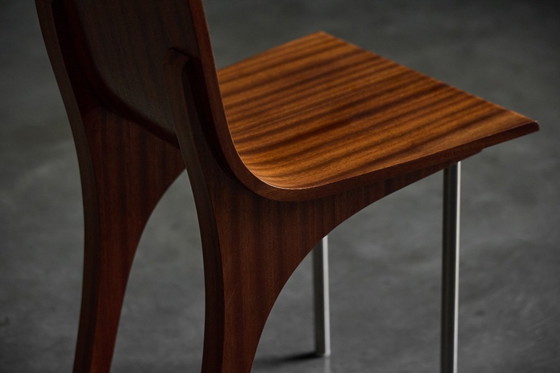 Image 1 of Chaises de salle à manger postmodernes en noyer, Italie, années 1980