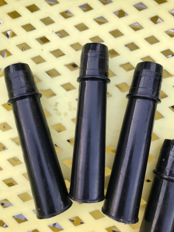 Image 1 of Estante modular de plástico amarillo pastel de los años cincuenta LL