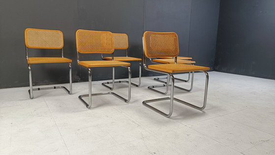Image 1 of Ensemble de 6 chaises Cesca de style Marcel Breuer, fabriquées en Italie, années 1970