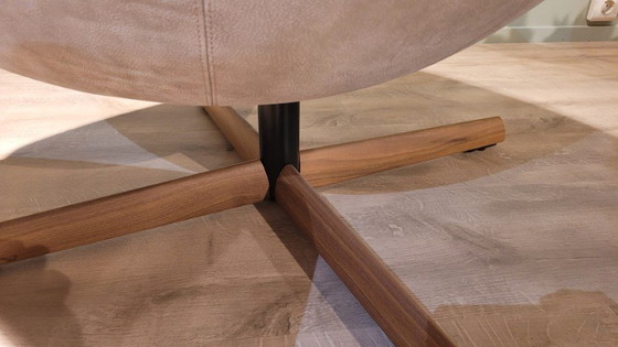 Image 1 of Sillón Montis & George con poef