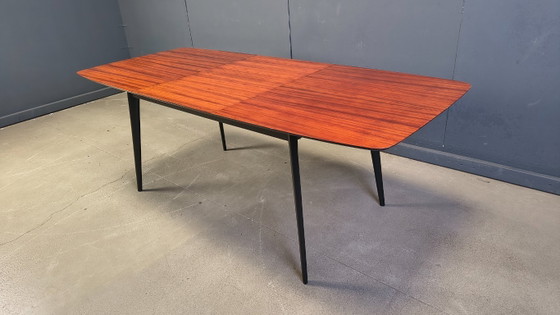 Image 1 of Uitschuifbare eettafel van Alfred Hendrickx voor Belform, jaren 1950.
