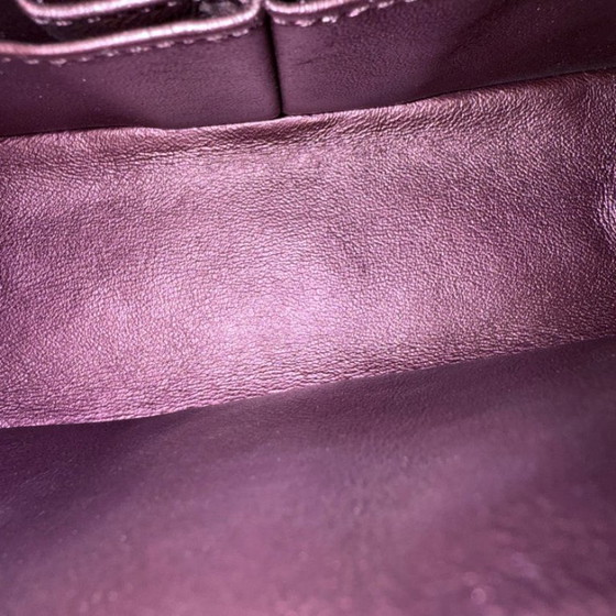Image 1 of Chanel 2.55 Reissue Mini - 20 cm in pelle di vitello trapuntata viola con finiture argentate Serie 16
