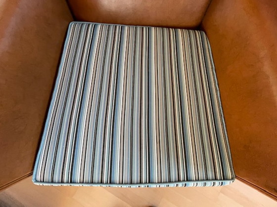 Image 1 of Mid 1900 lederen fauteuils