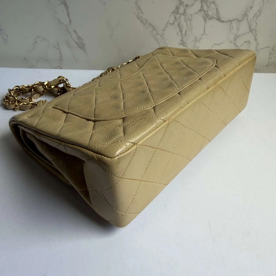 Chanel small classic flap bag beige vintage – Overige tassen, Lamsleer (photo 14 of 17)