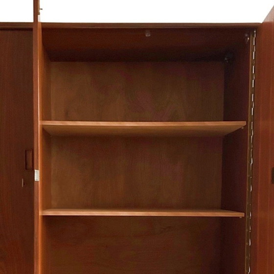Image 1 of Armadio vintage danese di metà secolo, a tre ante, in teak, anni '60