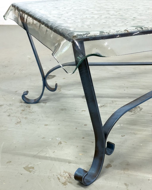 Table basse en verre soufflé sur fer forgé