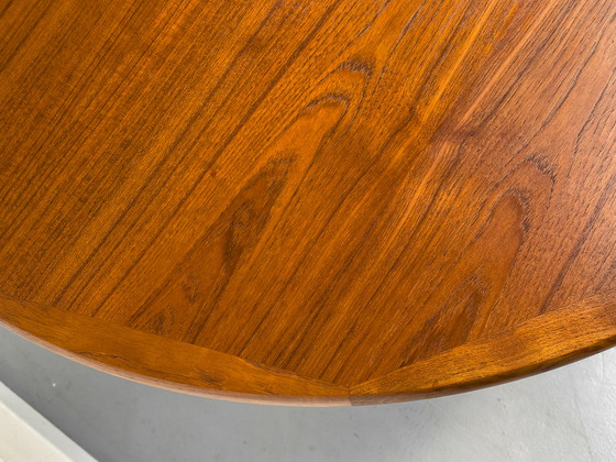 Image 1 of Danish Round Extendable Dining Table in Teak, 1970s