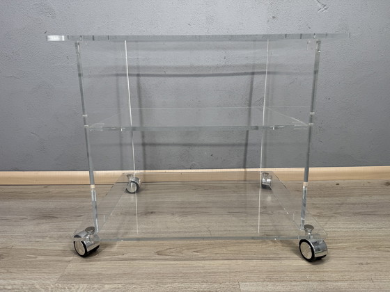 Image 1 of Tavolino laterale in acrilico del 1980