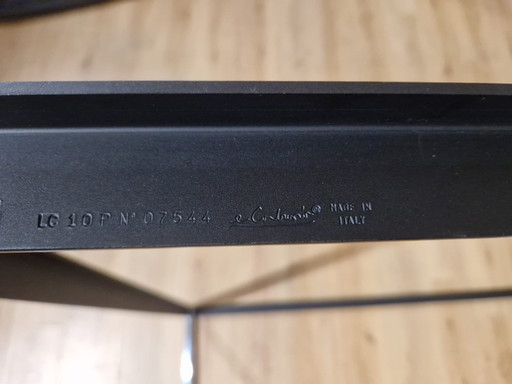 Table basse Cassina Lc-10P en verre design Le Corbusier