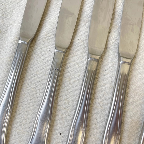 6 Vintage Stainless Steel Knives Made in France – Table accessories (photo 5 of 8)