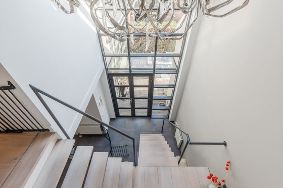 Image 1 of Brand en van Egmond Delphinium hanglamp L 1400