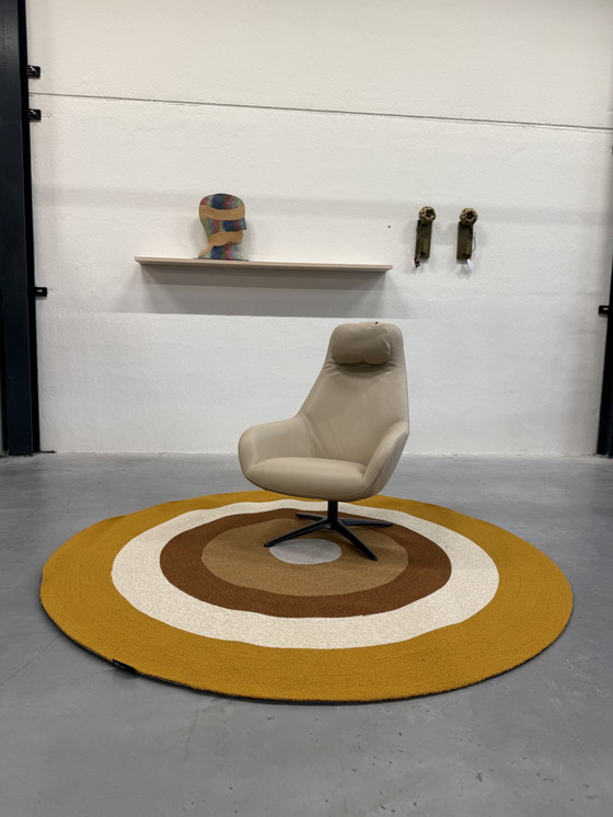 Image 1 of Pode Spot Two Drehsessel Senso Leder Blossom