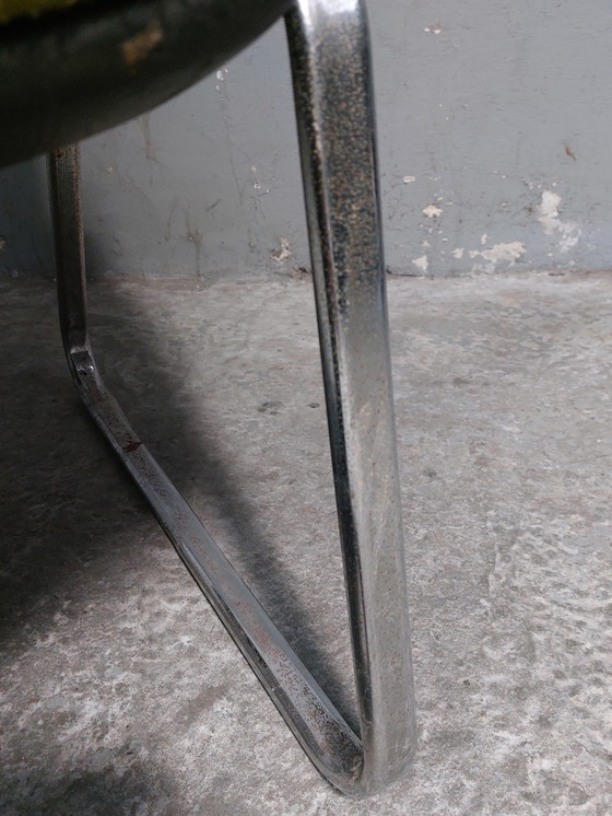 Image 1 of Vintage buisvormige chromen stoel met zwart leer