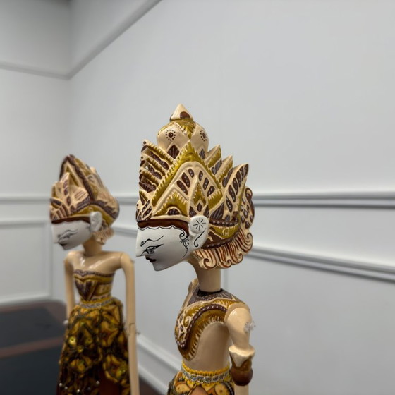 Antique Indonesian Wayang Golek shadow puppets – Decorative Objects, Textile, Wood (photo 4 of 8)