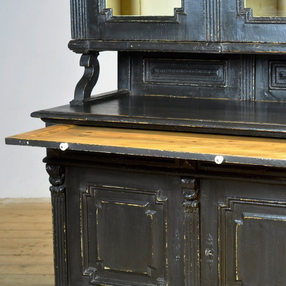 Image 1 of Groot zwart grenen dressoir, jaren 1900