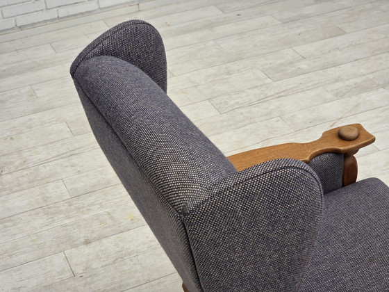 Image 1 of 1970er Hochlehner dänischer Sessel mit Fußhocker, Möbel Wollstoff, Eichenholz massiv