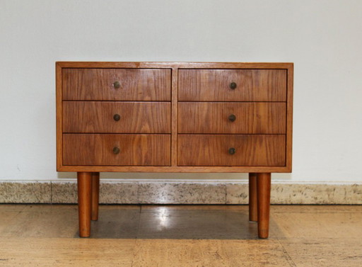 Vintage Scandinavische opbergkast.