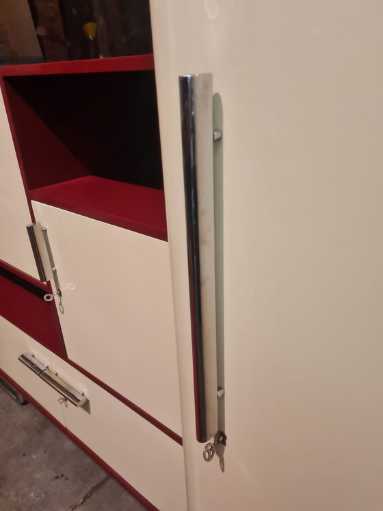 Image 1 of Armoire haute, MM