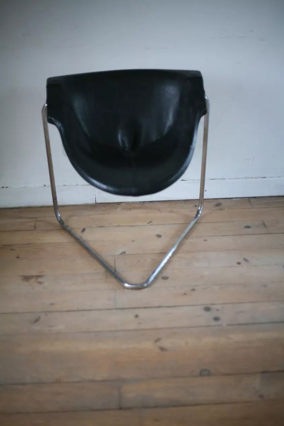 Image 1 of Sedia Pussycat, edizione Steiner, design di Kwok Hoi Chan