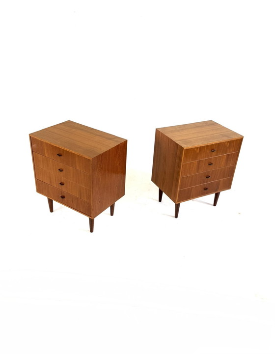 Image 1 of Ensemble de 2 commodes/tables de chevet danoises vintage des années 1960