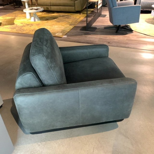 ROM Radioso armchair