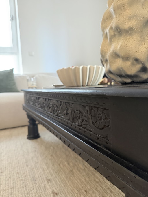 Tavolino da caffè artigianale in legno massello di sheesham - pezzo unico