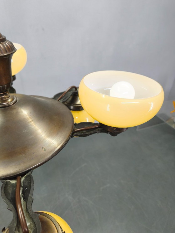 Image 1 of Lustre Art Déco tchèque en laiton et verre crème, années 1920