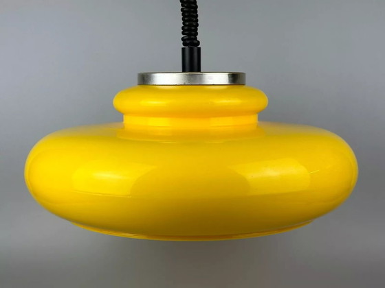 Image 1 of Lampada da soffitto anni '60-'70, lampada a sospensione, plastica, metallo cromato, design spaziale