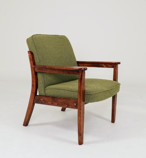 Retro Lounge Chair Green Boucle Upholstery, Ergonomic shape, Vintage Style, Dark Walnut Color Wood