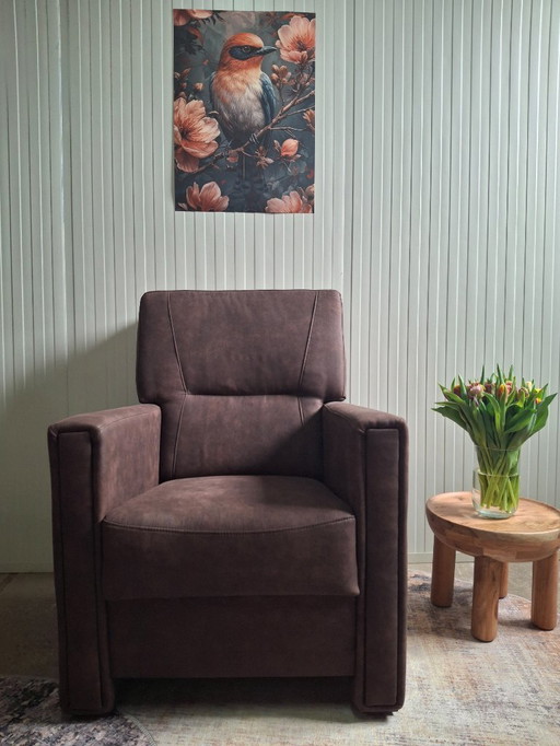 Luxurious leather armchair, new