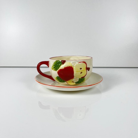 Image 1 of Set of 4 cups with saucers, "Apple" style earthenware