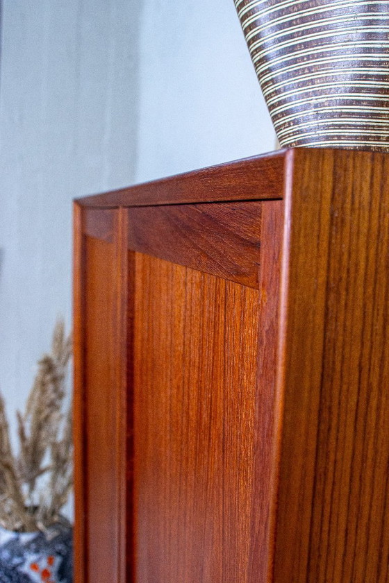 Image 1 of Vintage teakhouten dressoir/commode met lades, Erik Brouer, Deens, jaren 60.