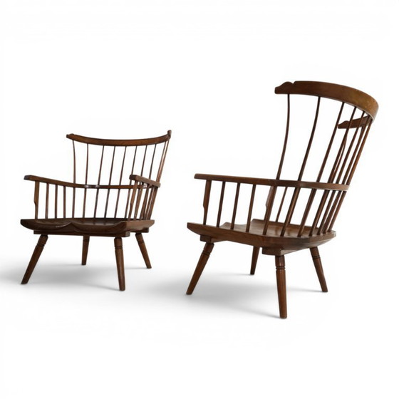 Image 1 of Par de sillones Windsor hechos a mano, Inglaterra, circa 1960.