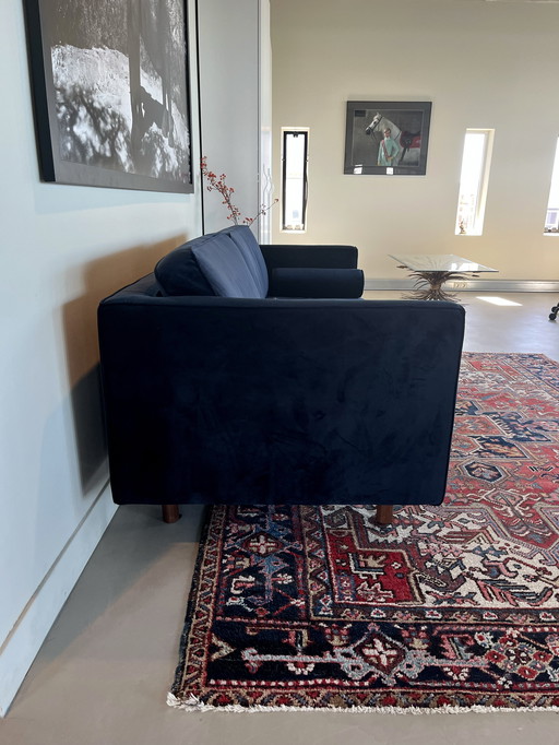 Velvet Bench
