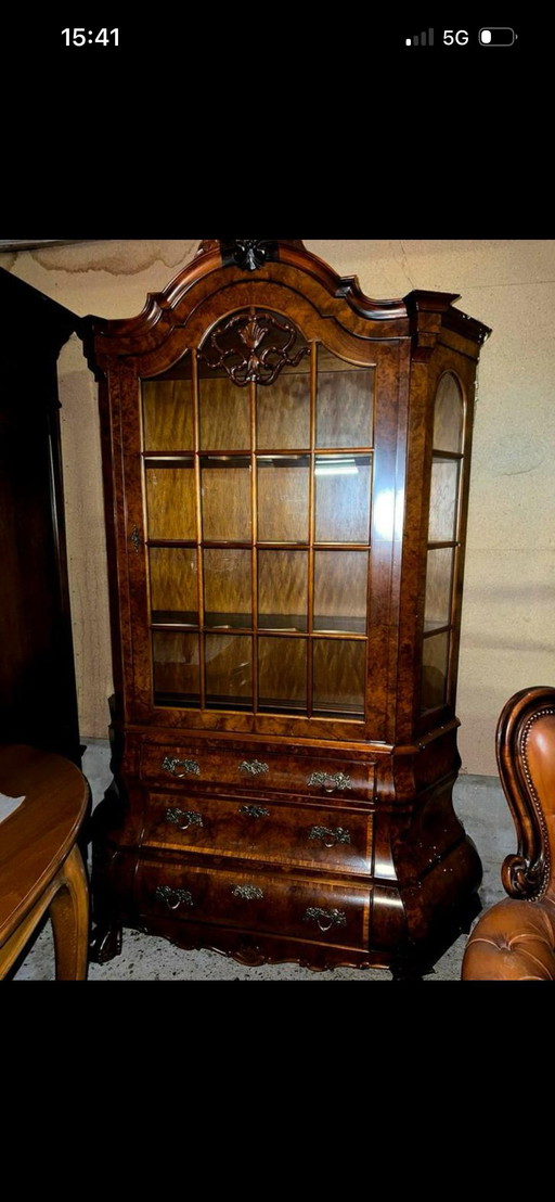 Baroque belly cupboard