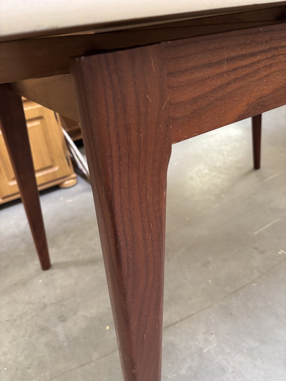 Image 1 of Table vintage