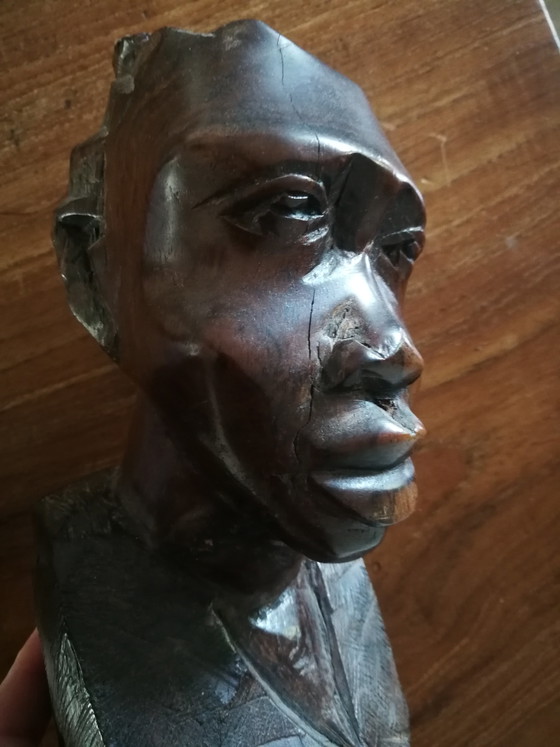 Image 1 of Preciosas, originales y geniales estatuas de madera procedentes de Sudáfrica.