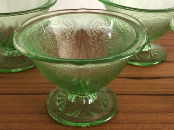Image 1 of 4x oude vintage annagroen uranium glas ijscoupes