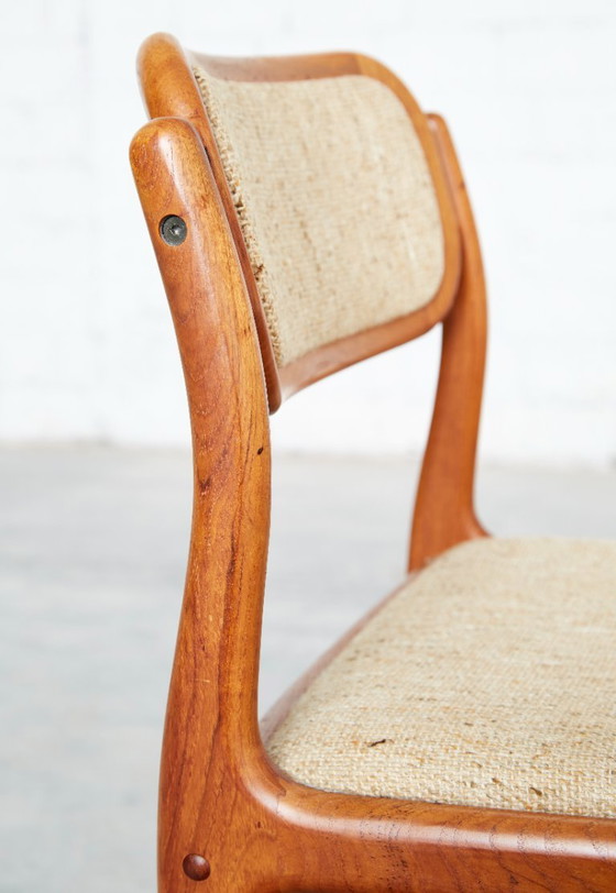 Sedie da pranzo in teak Mid-Century di Johannes Andersen per Uldum, set di 6 – Wool (photo 11 of 17)
