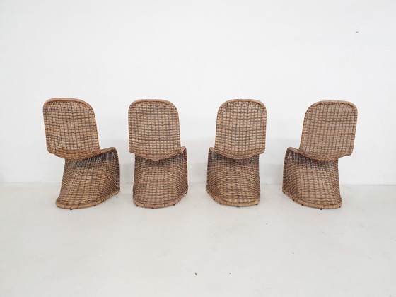 Image 1 of Set van vier rotan S-stoelen in de stijl van Verner Panton