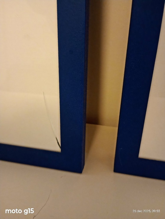 Image 1 of 2 grote kleurrijke zeefdrukken van Maria Megens.