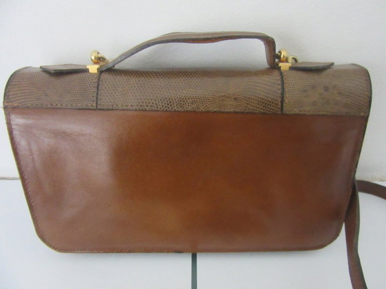 Image 1 of Bolso de mano/bandolera de piel de lagarto repujada con monedero.
