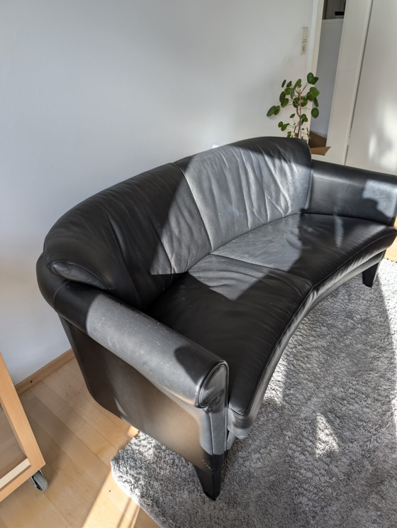 Image 1 of Leolux Organic Curved Black Leather Sofa – Postmodern designklassieker uit de jaren 90/00 (met origineel certificaat)